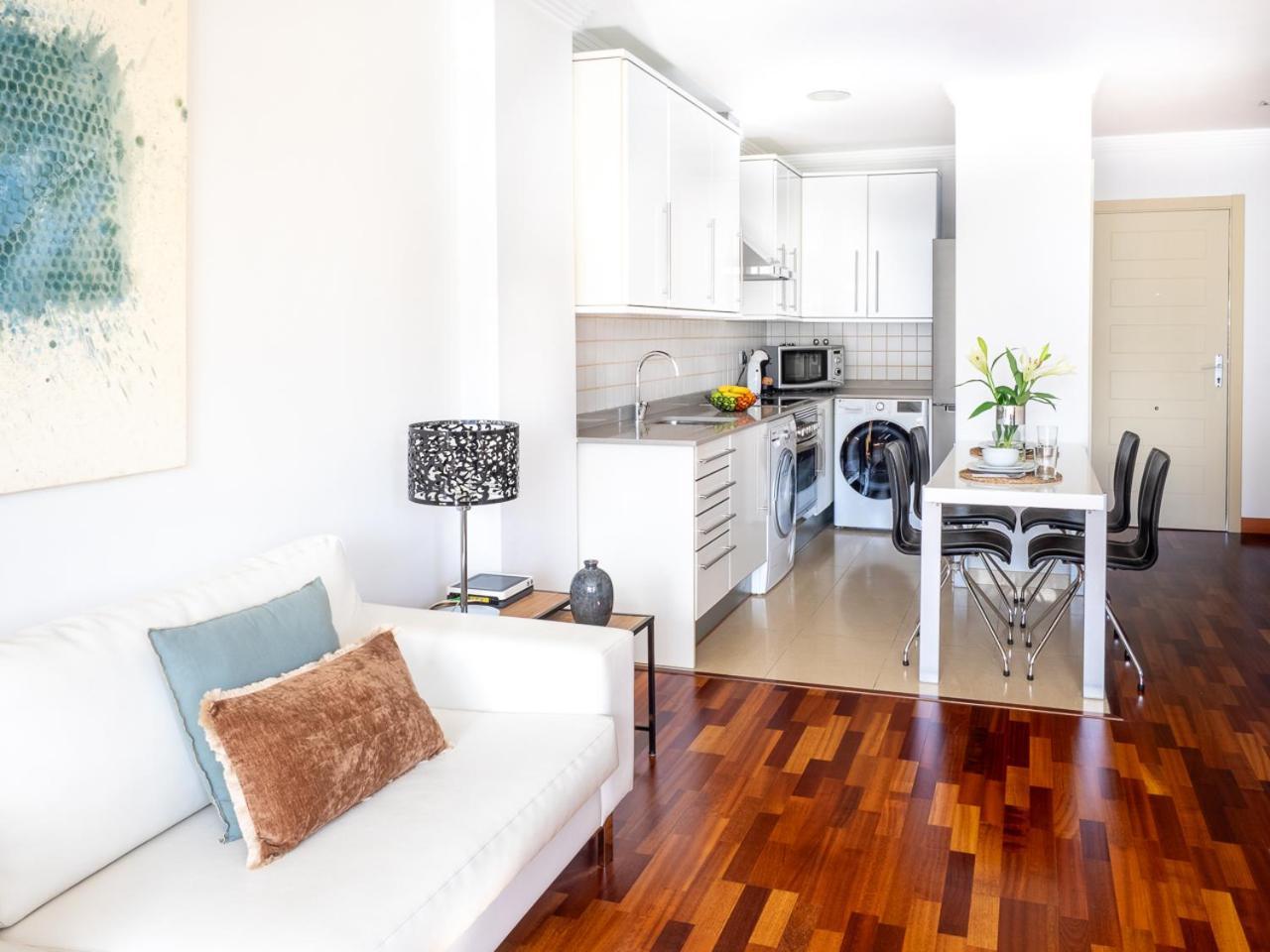 Apartment Abora Garden With Terrace, Pool, Extensive Gardens And Free Parking لاس بالماس دي غران كاناريا المظهر الخارجي الصورة